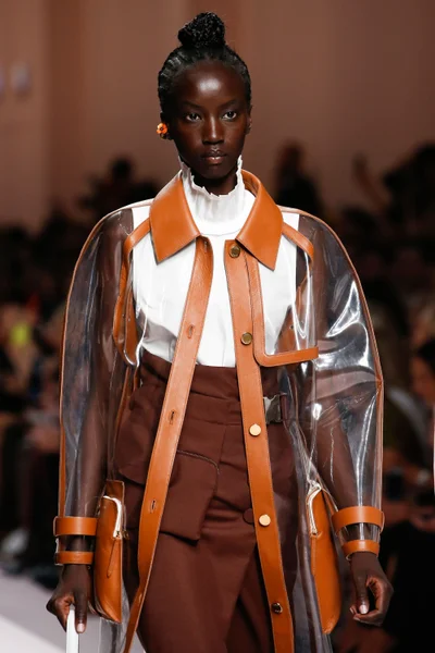 Look 7